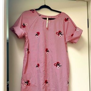 COPY - Casual red striped dress - with pockets!
